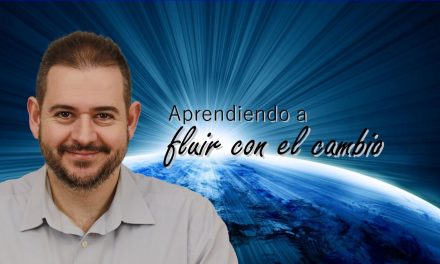 Vídeo de la conferencia “Aprendiendo a fluir con el cambio”, con Rubén Escartín